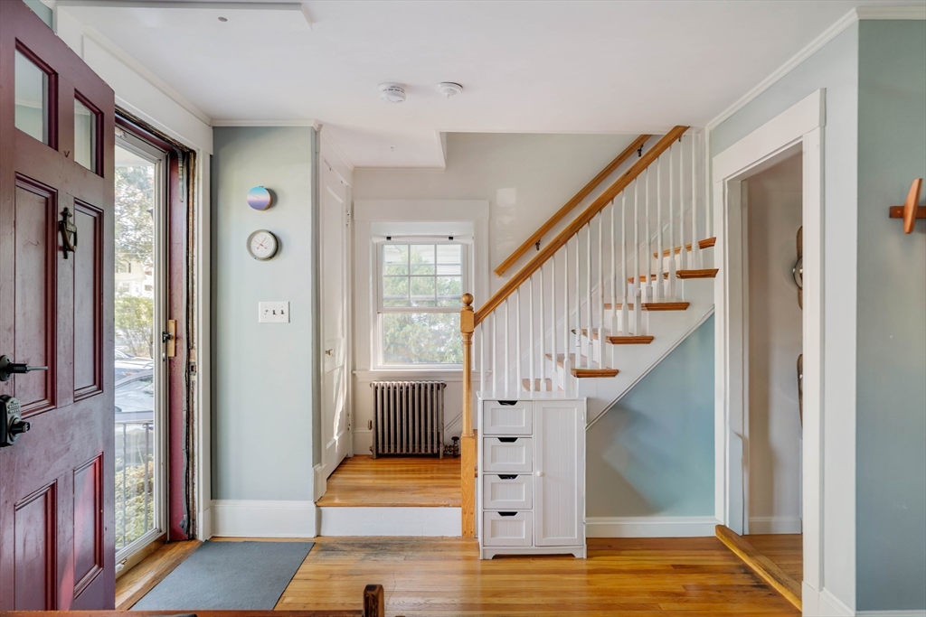 26 Elmwood Ave