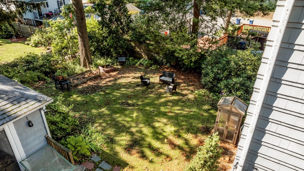 26 Elmwood Ave