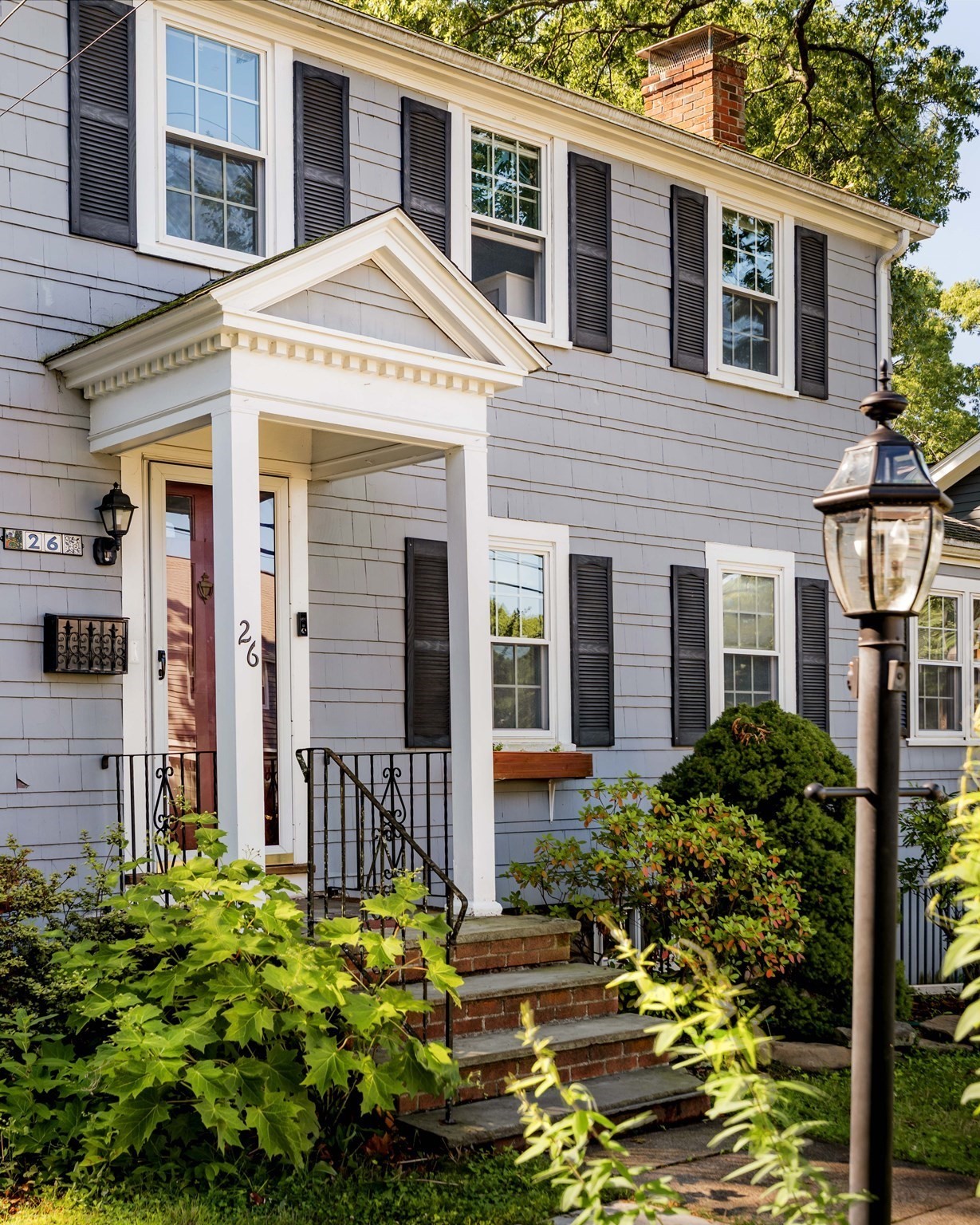 26 Elmwood Ave