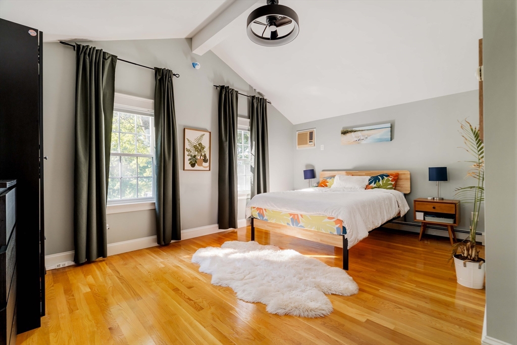 26 Elmwood Ave