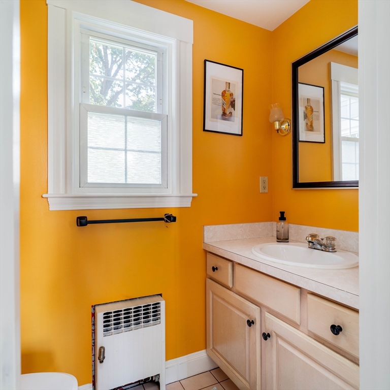 26 Elmwood Ave