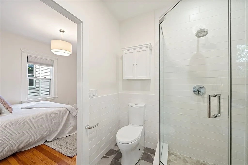 17 Belmont St # 1