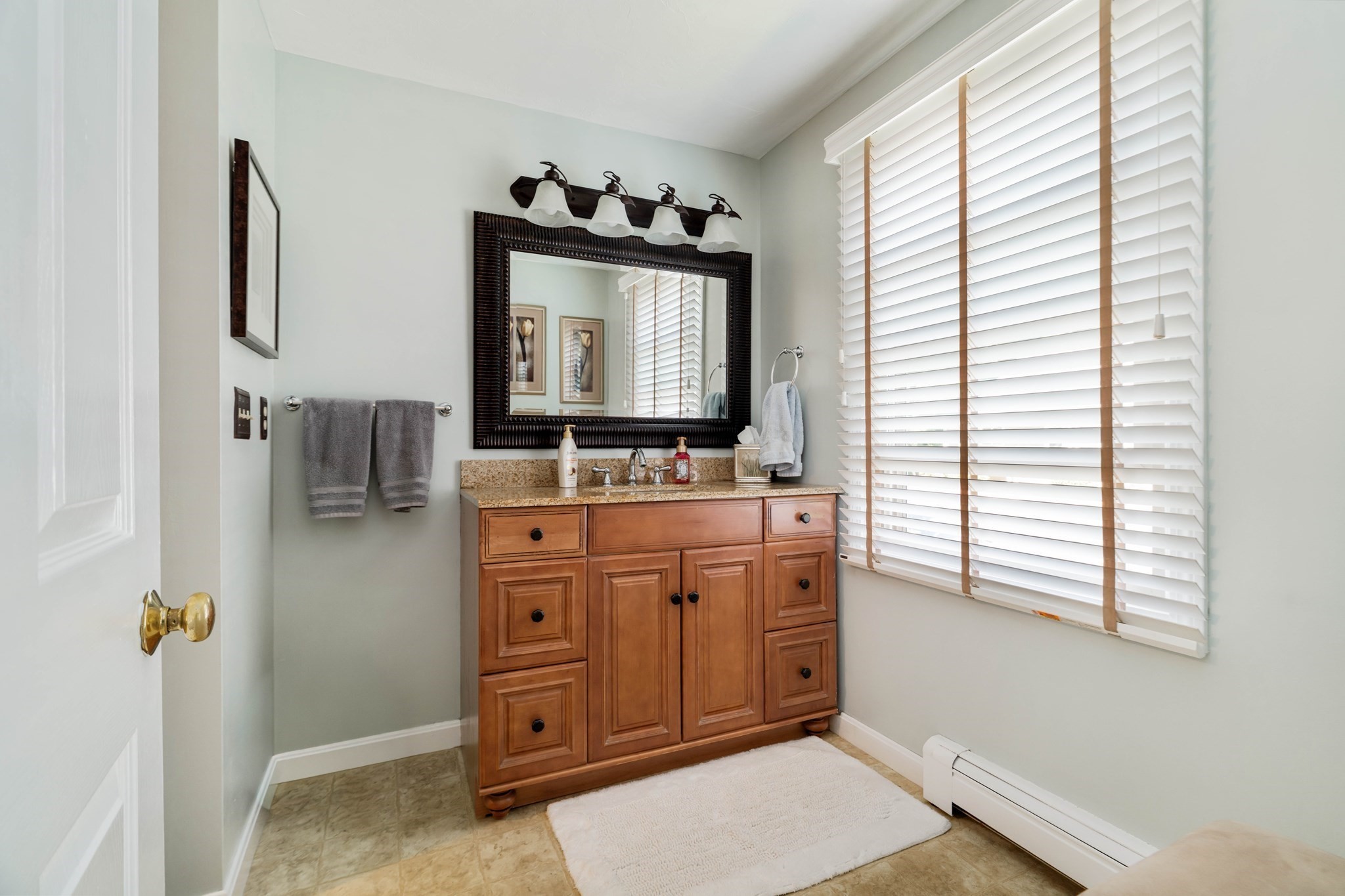 13 Fieldstone St # 13