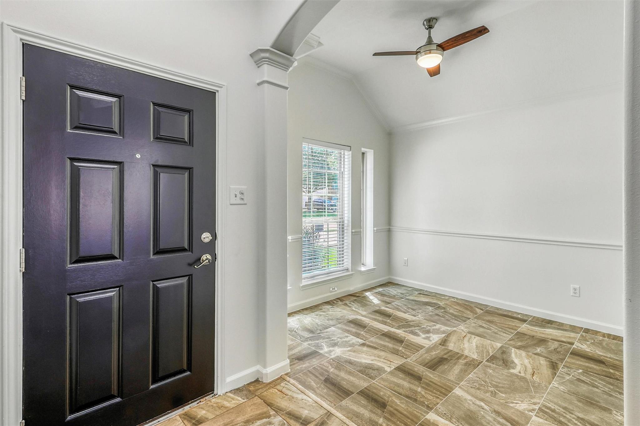 6015 Wildbriar Lane