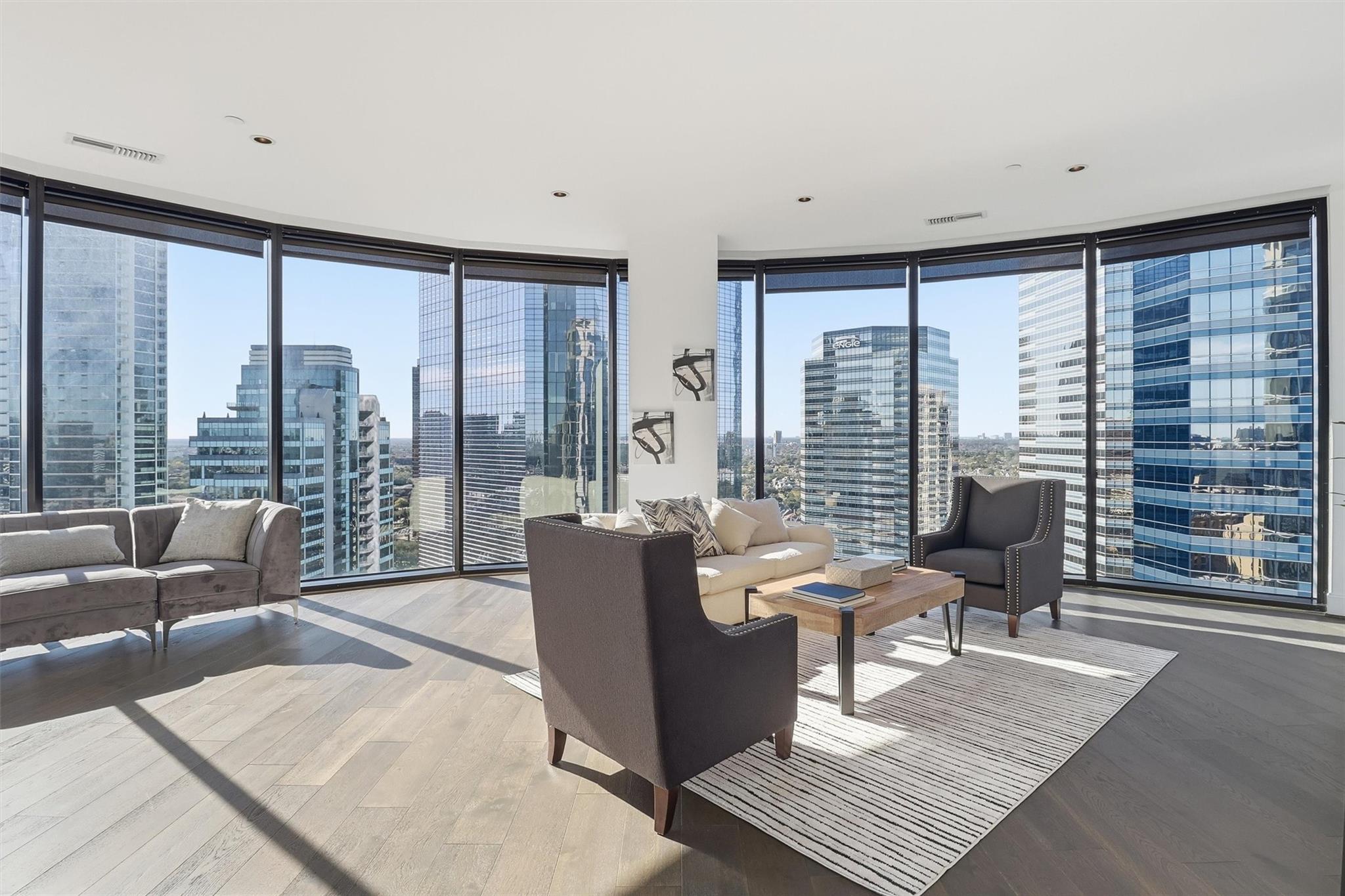 1409 Post Oak Boulevard # 2004