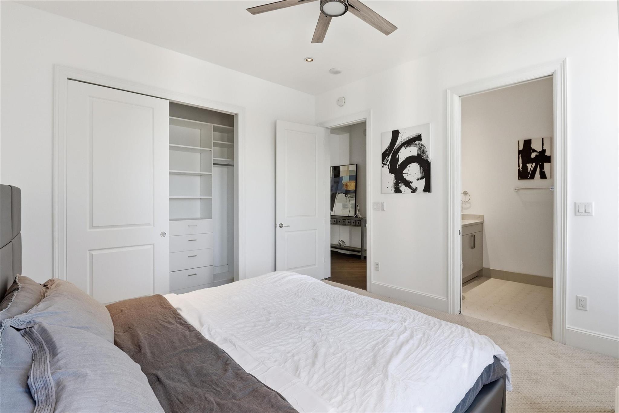 1409 Post Oak Boulevard # 2004