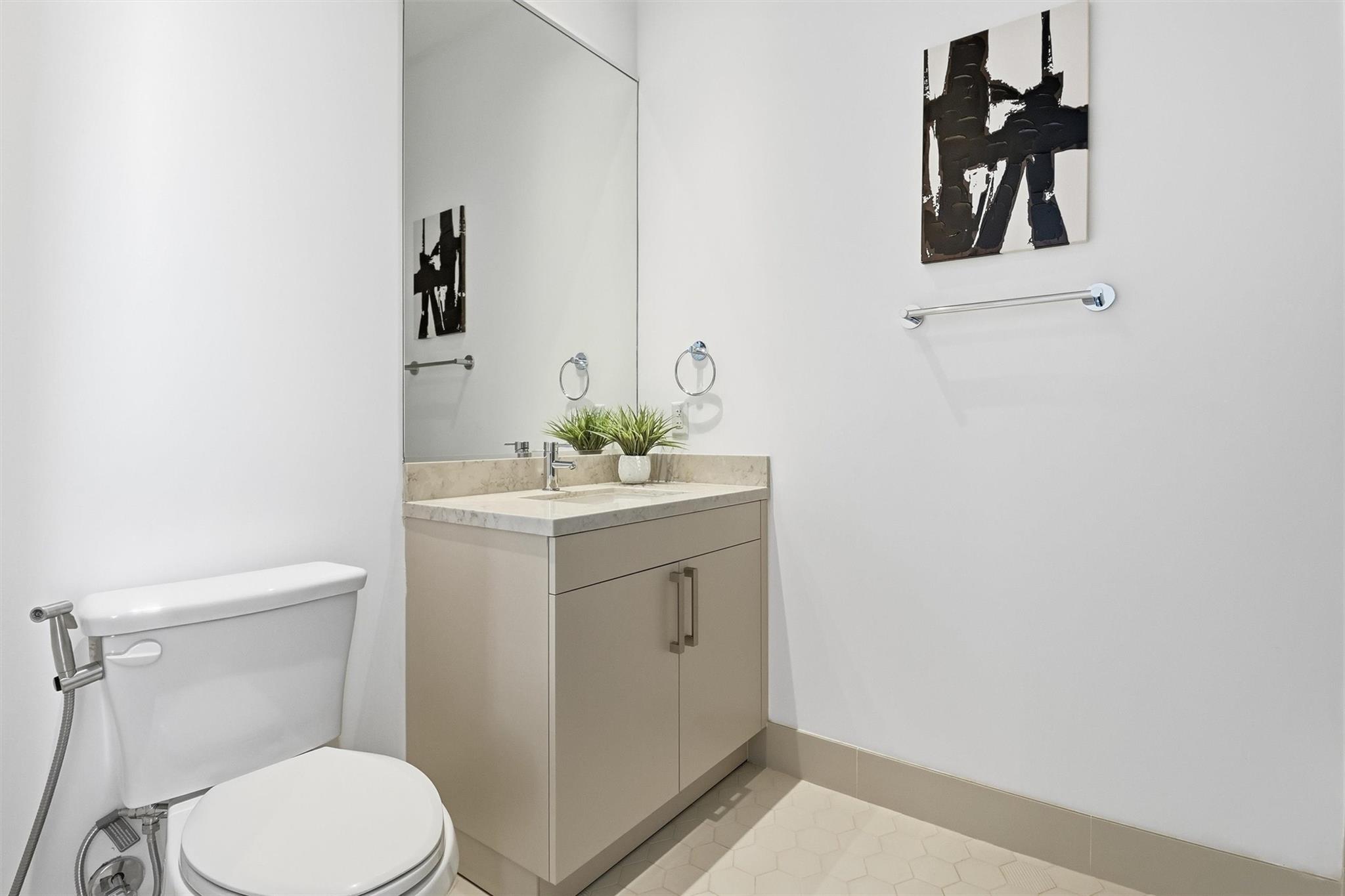 1409 Post Oak Boulevard # 2004