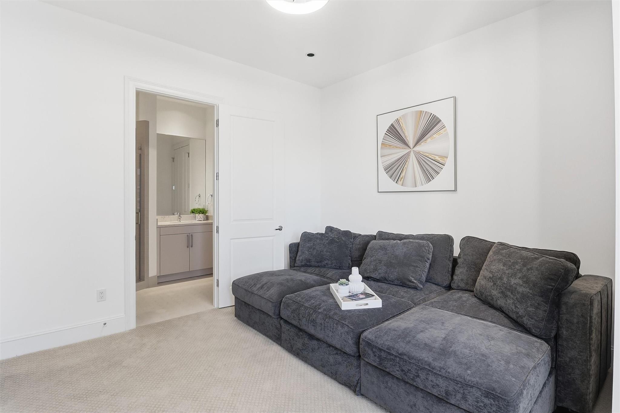 1409 Post Oak Boulevard # 2004