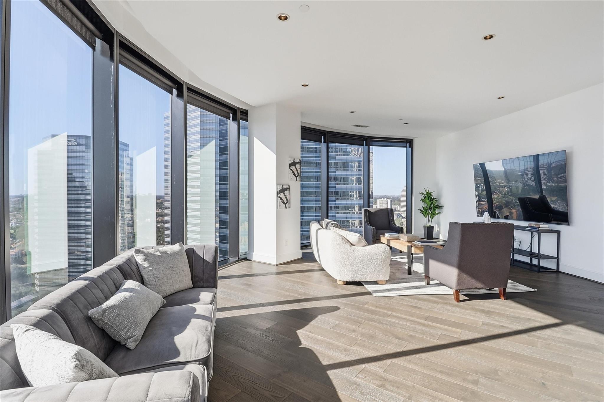 1409 Post Oak Boulevard # 2004