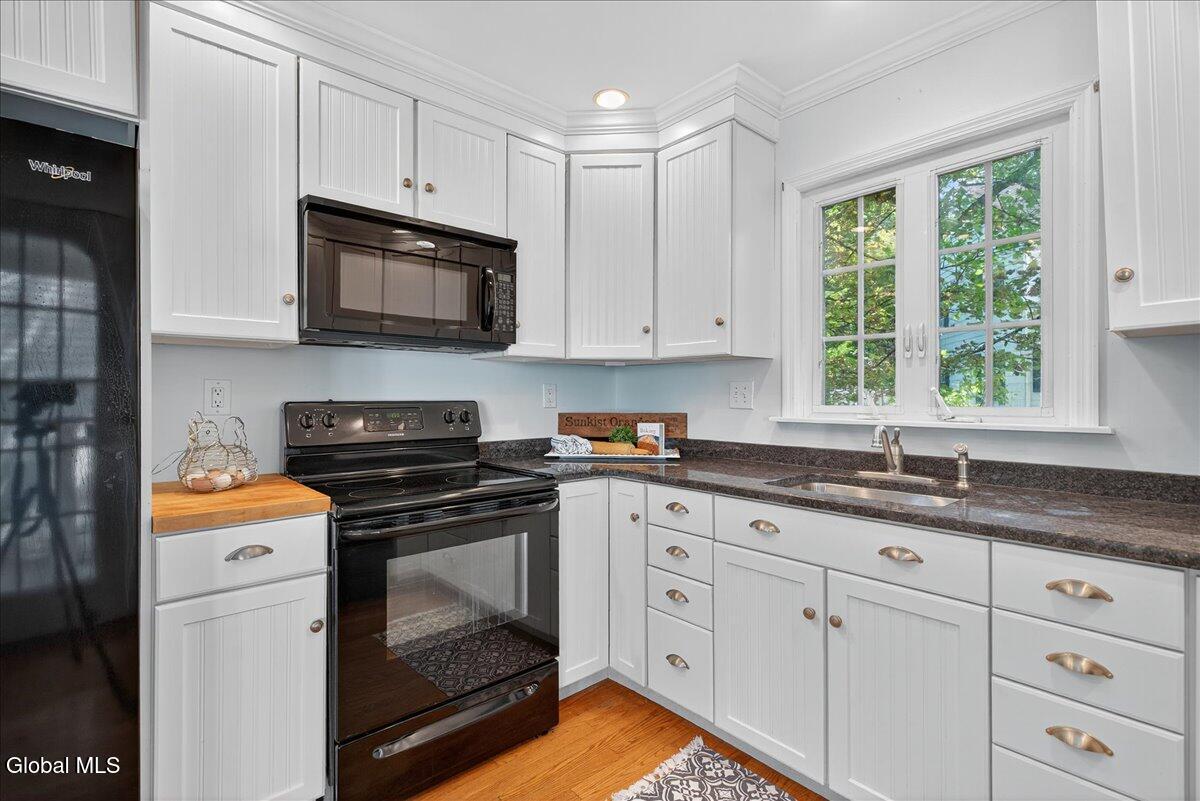 2209 Niskayuna Drive