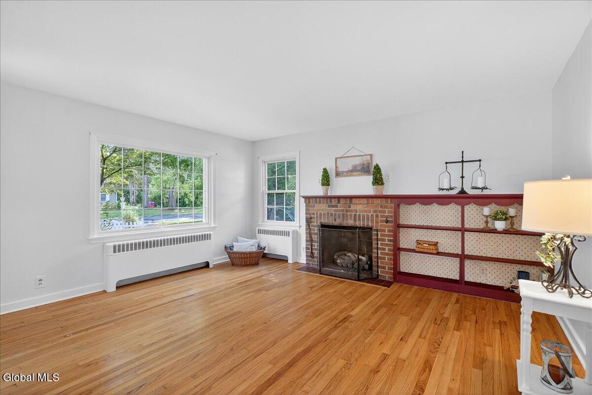 2209 Niskayuna Drive