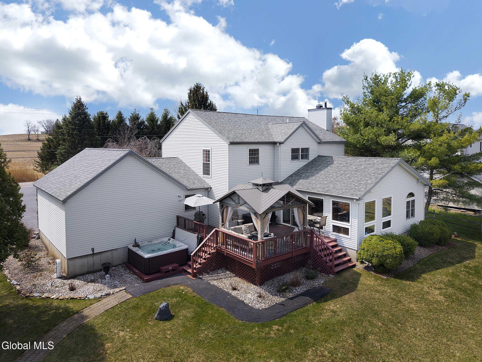 61 Johnson Rd Road