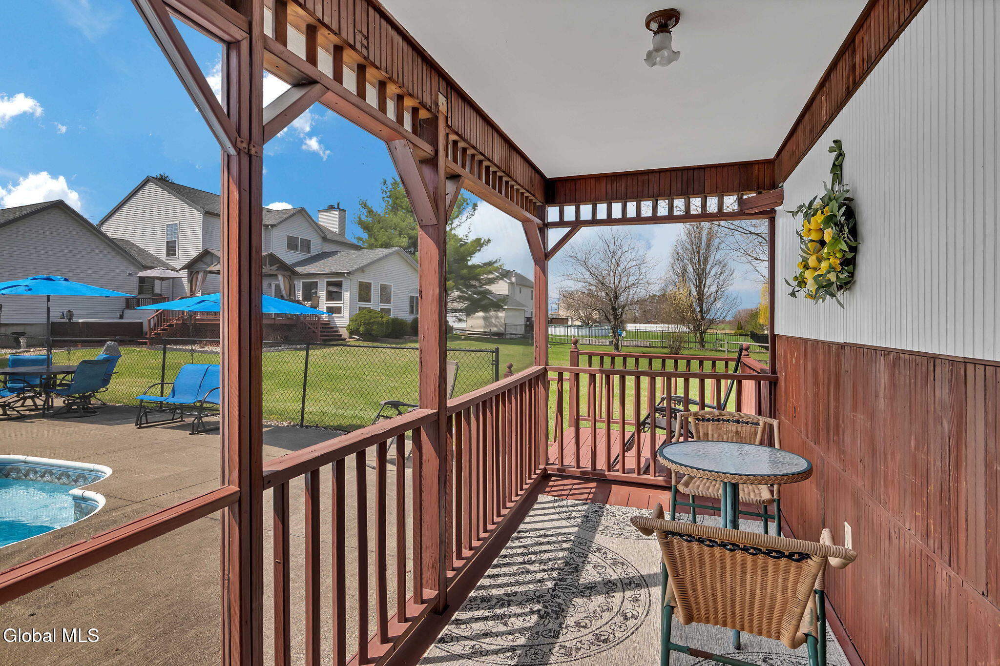 61 Johnson Rd Road