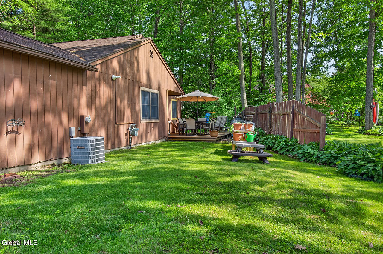 31 Glenbrook Drive
