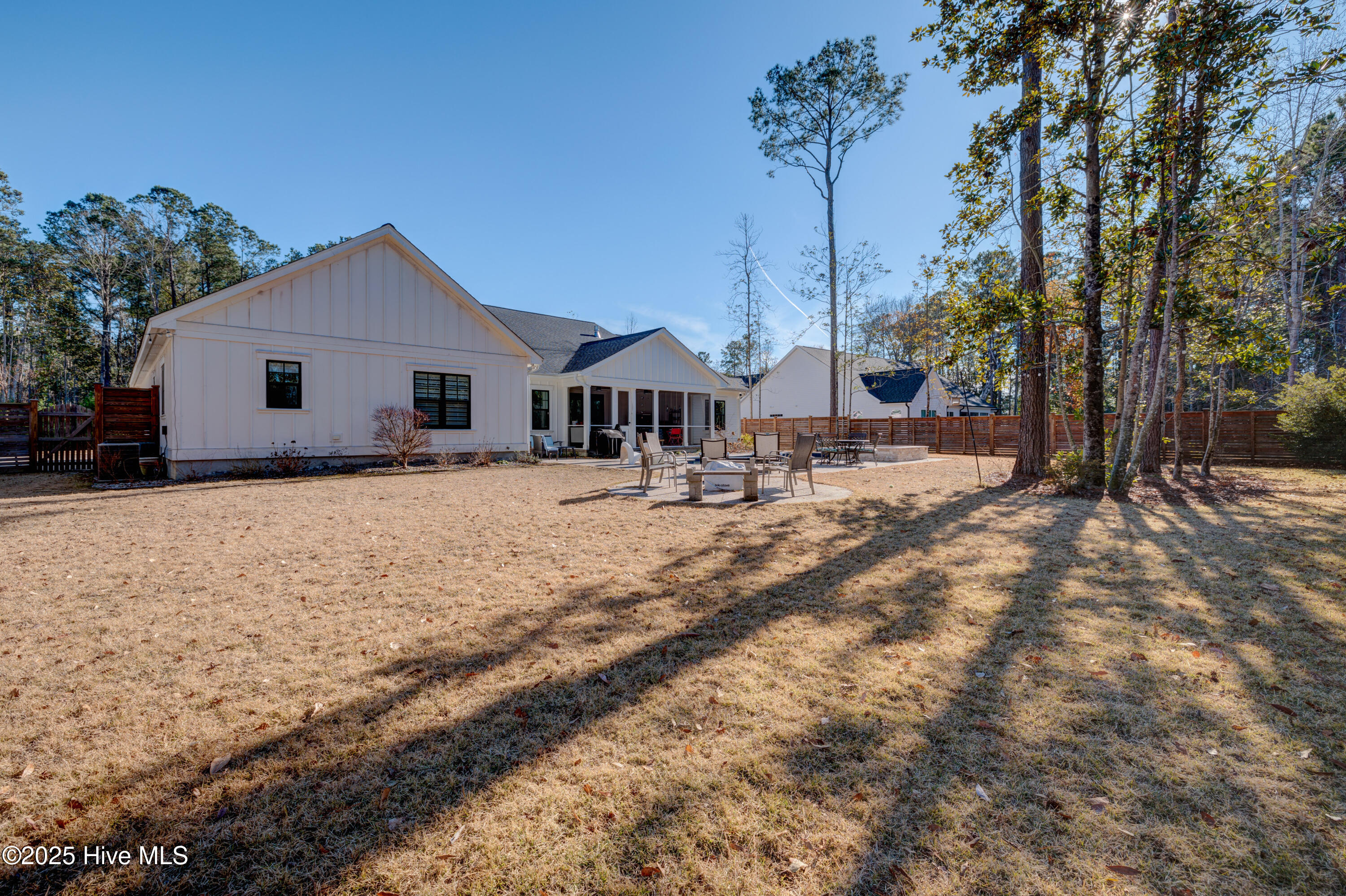 420 E Blackbeard Road