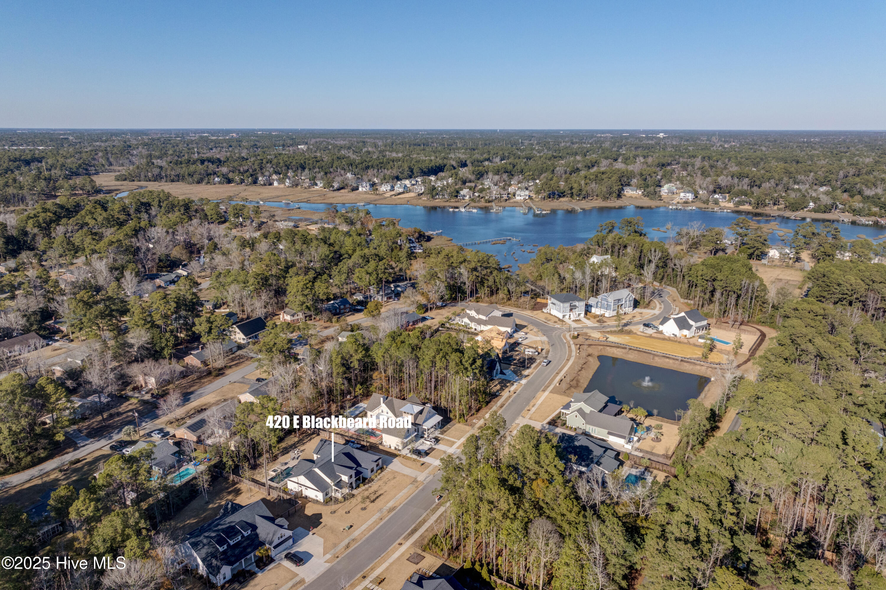 420 E Blackbeard Road