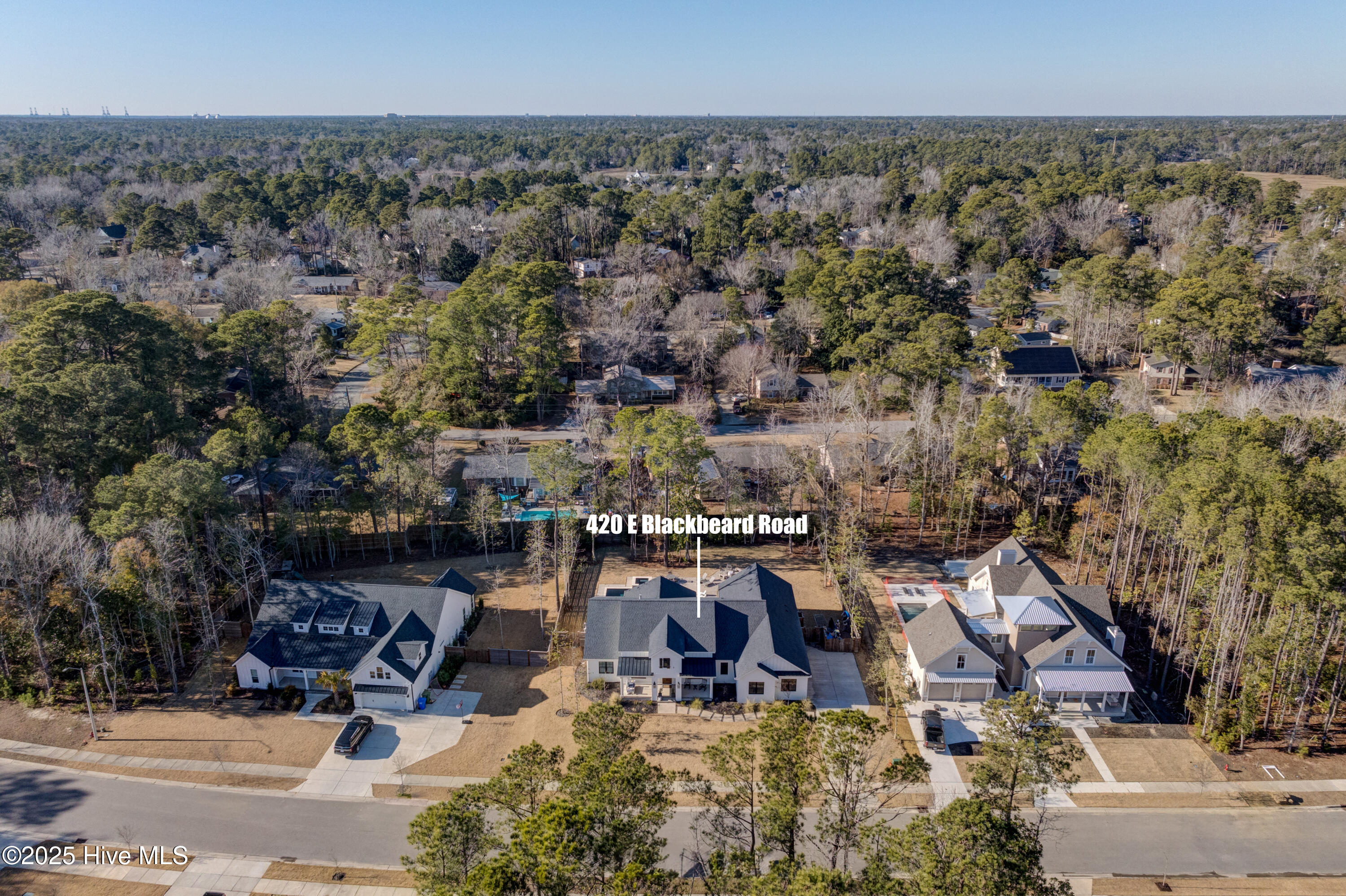 420 E Blackbeard Road