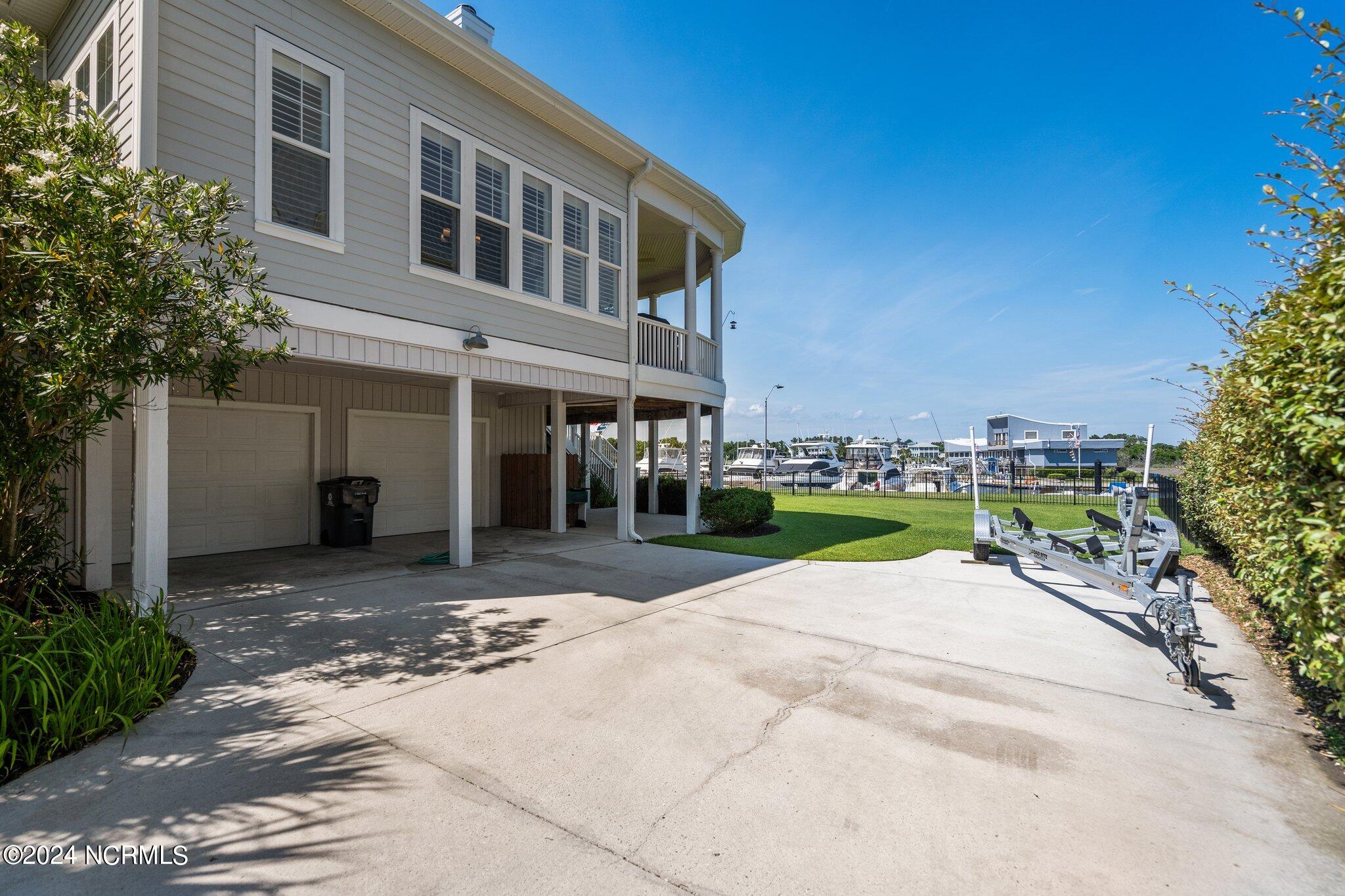 508 Lakeview Drive
