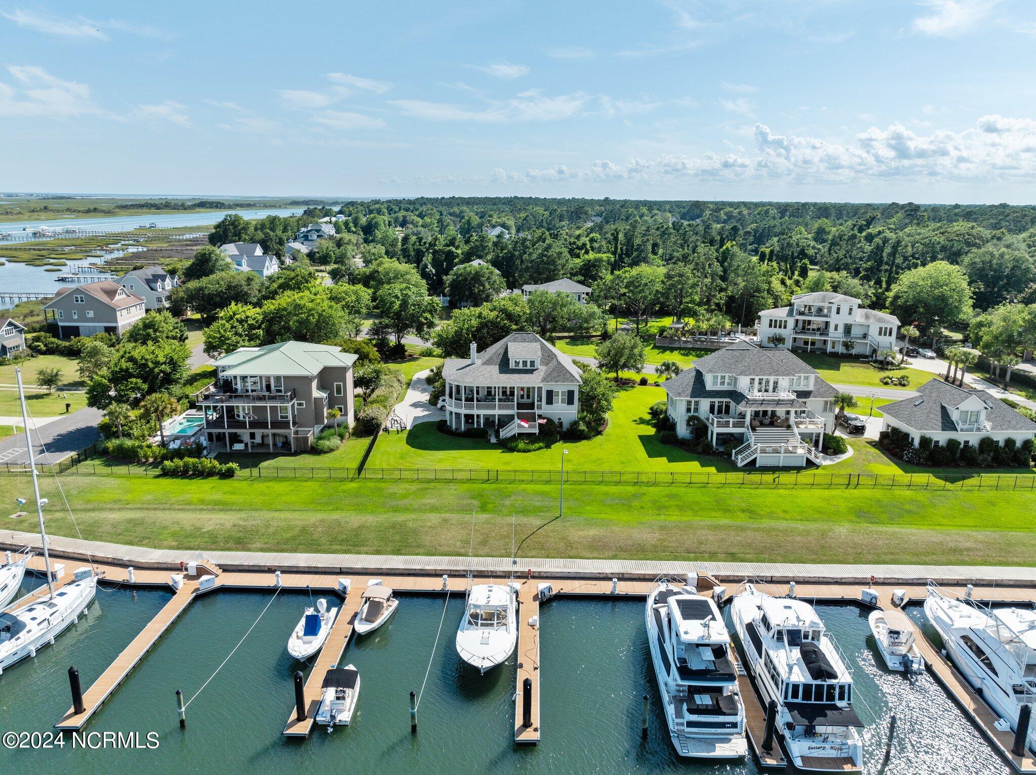508 Lakeview Drive
