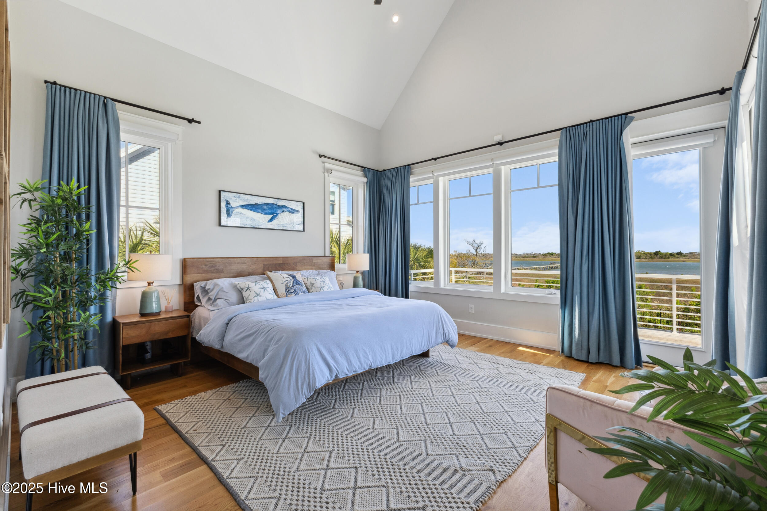 263 Harbour Village Drive