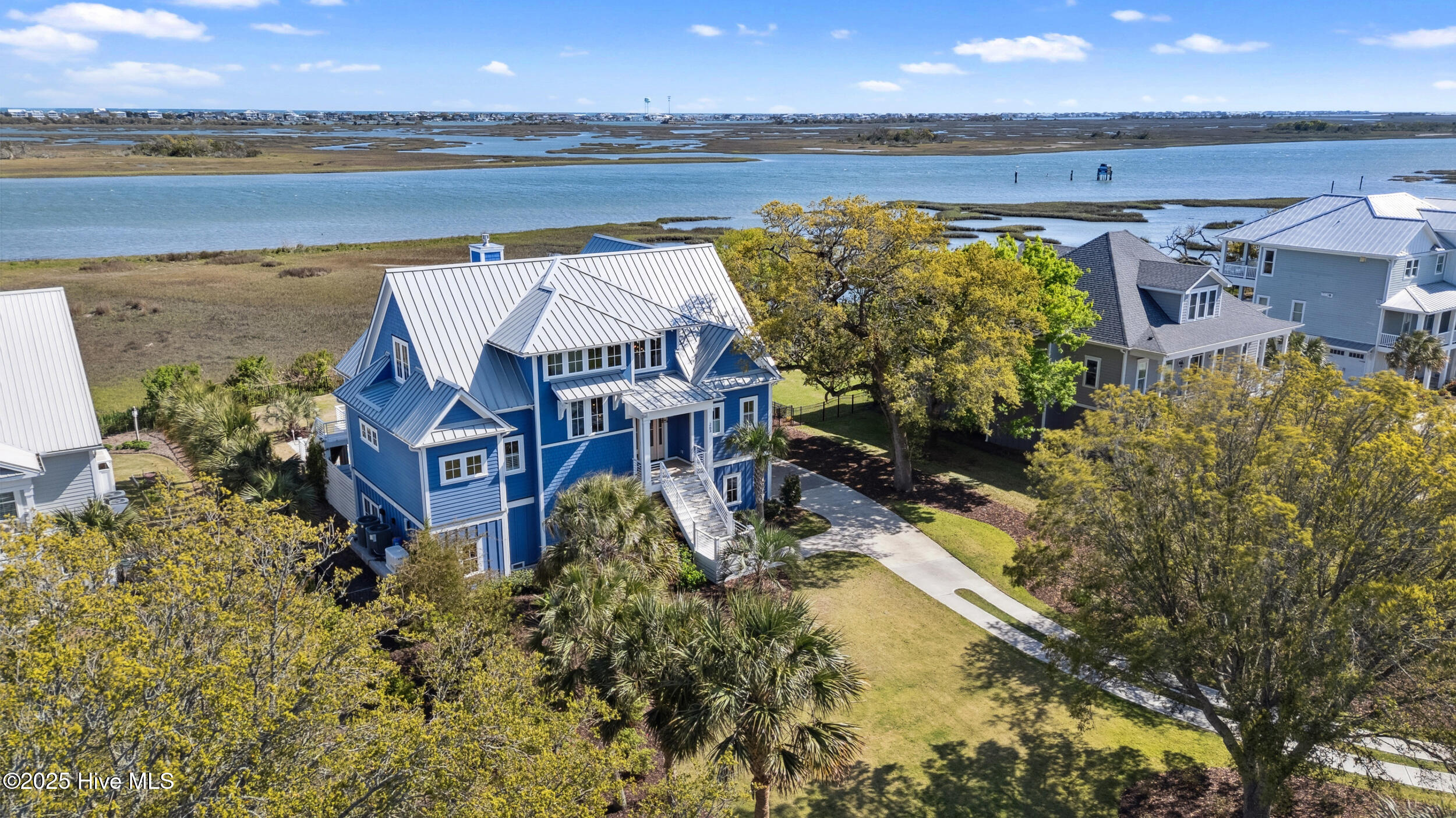 263 Harbour Village Drive
