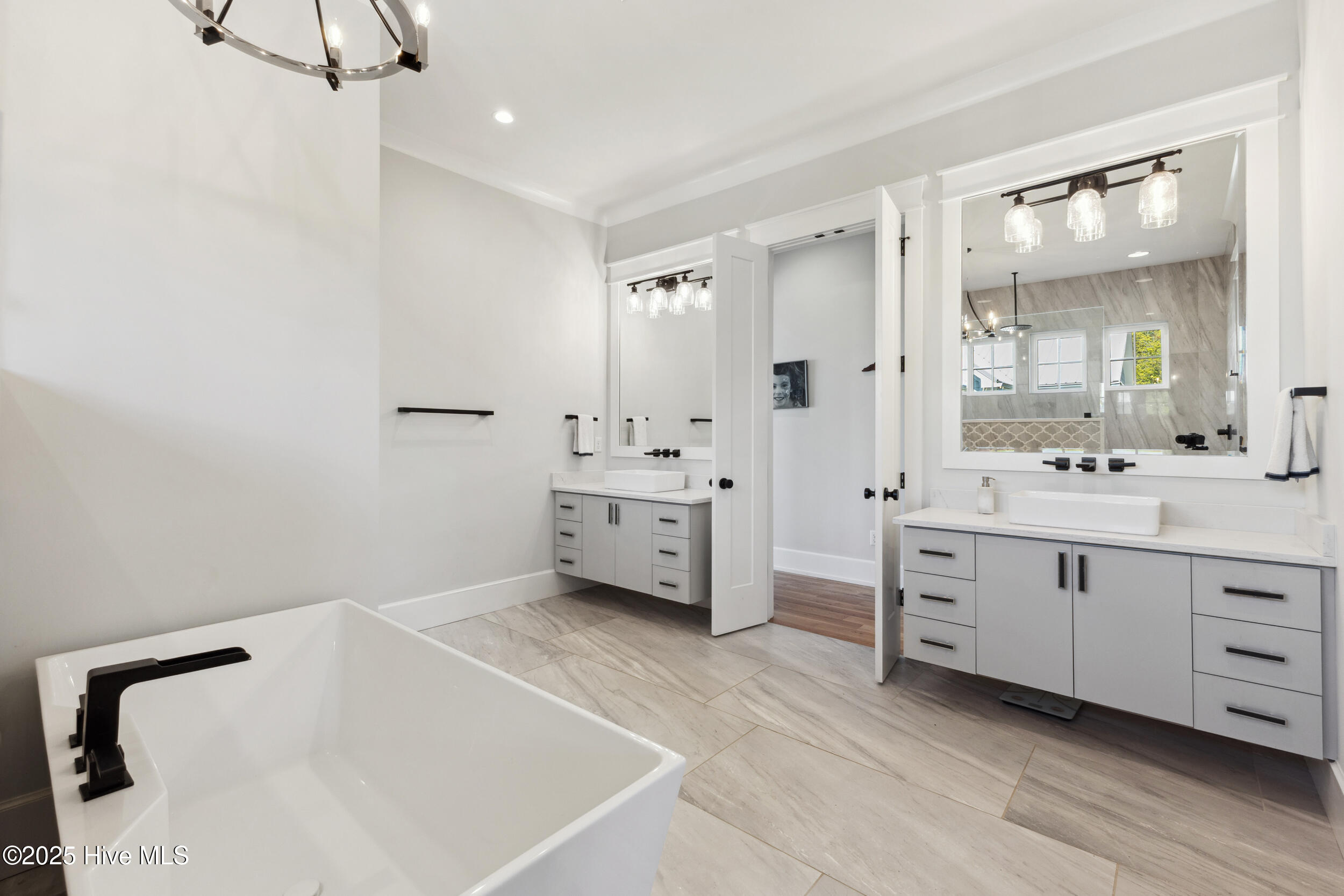 263 Harbour Village Drive