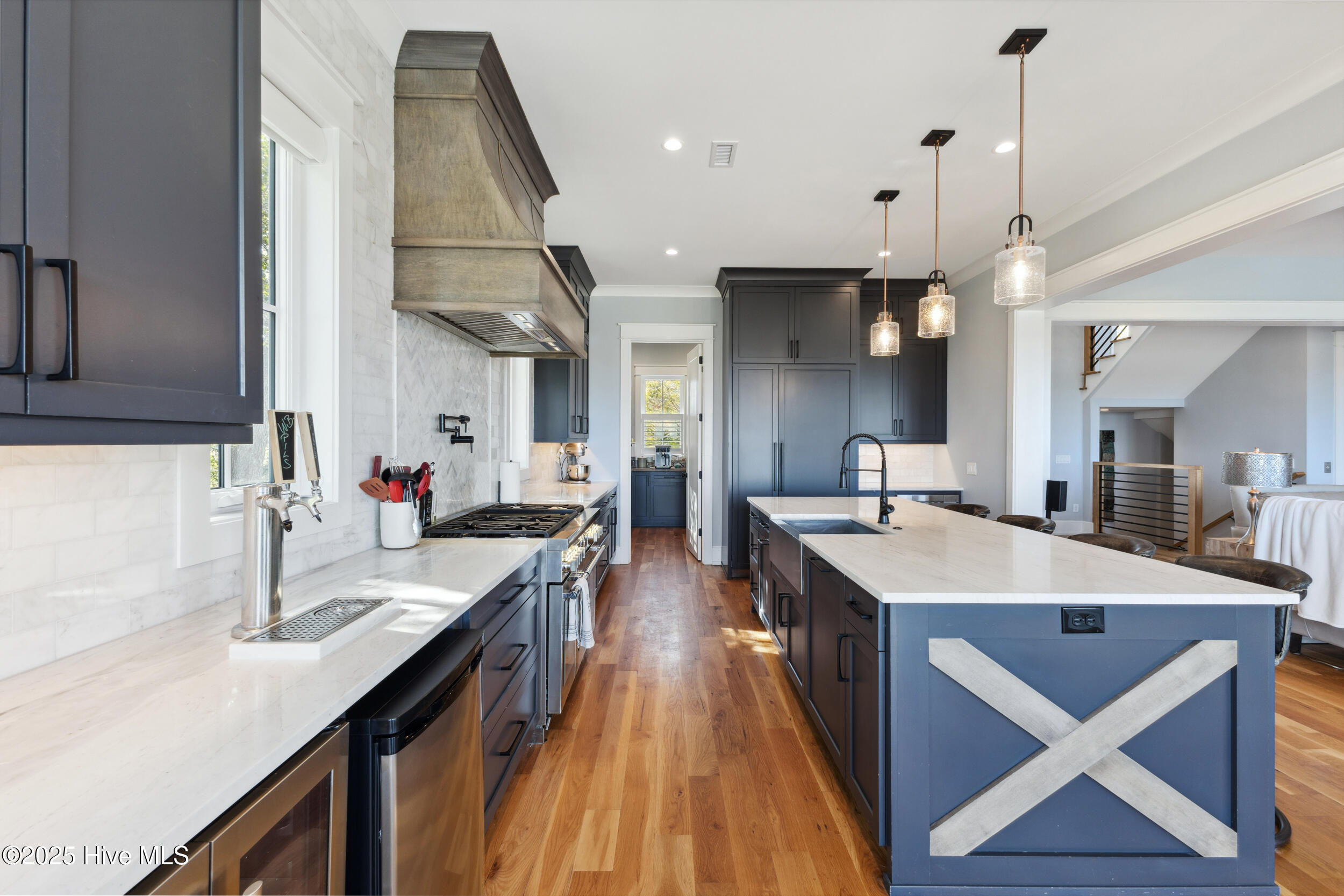 263 Harbour Village Drive