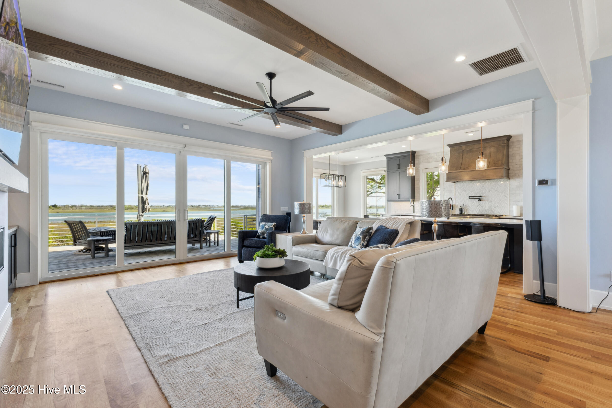 263 Harbour Village Drive