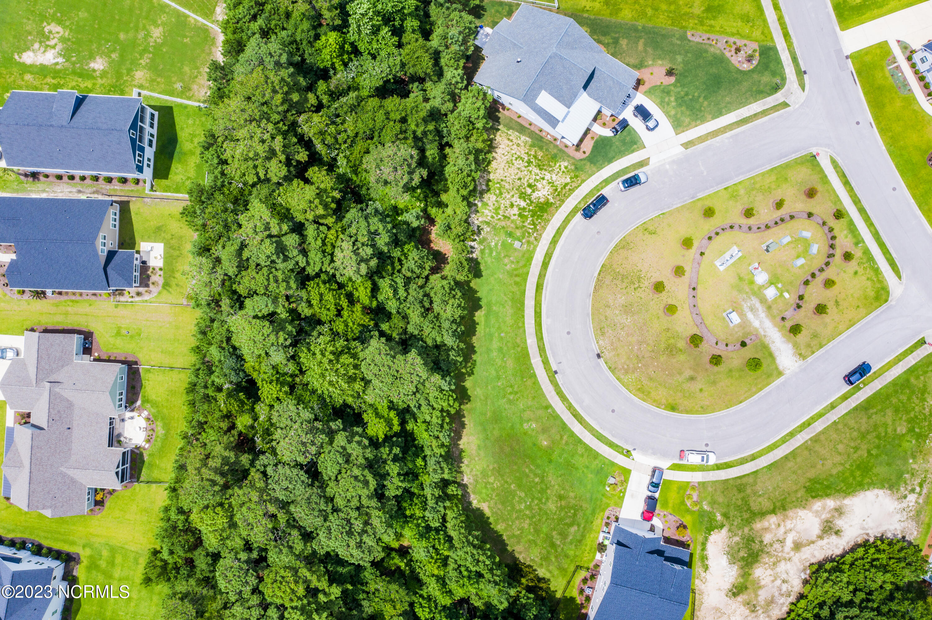 604 70 Martin House Loop