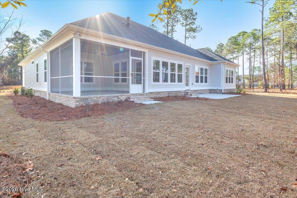 576 Hearthside Drive SE