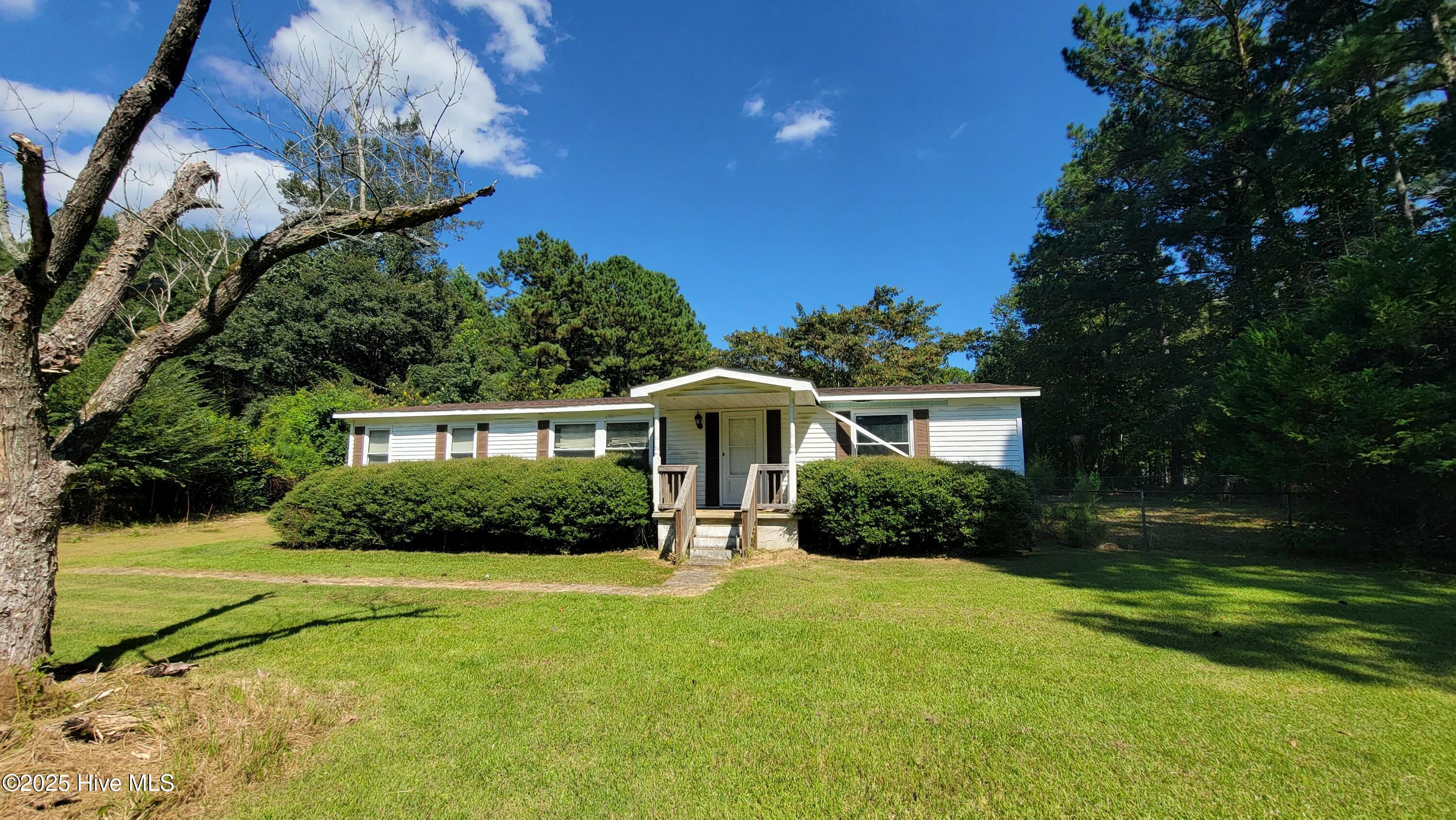 1253 E Davis Road