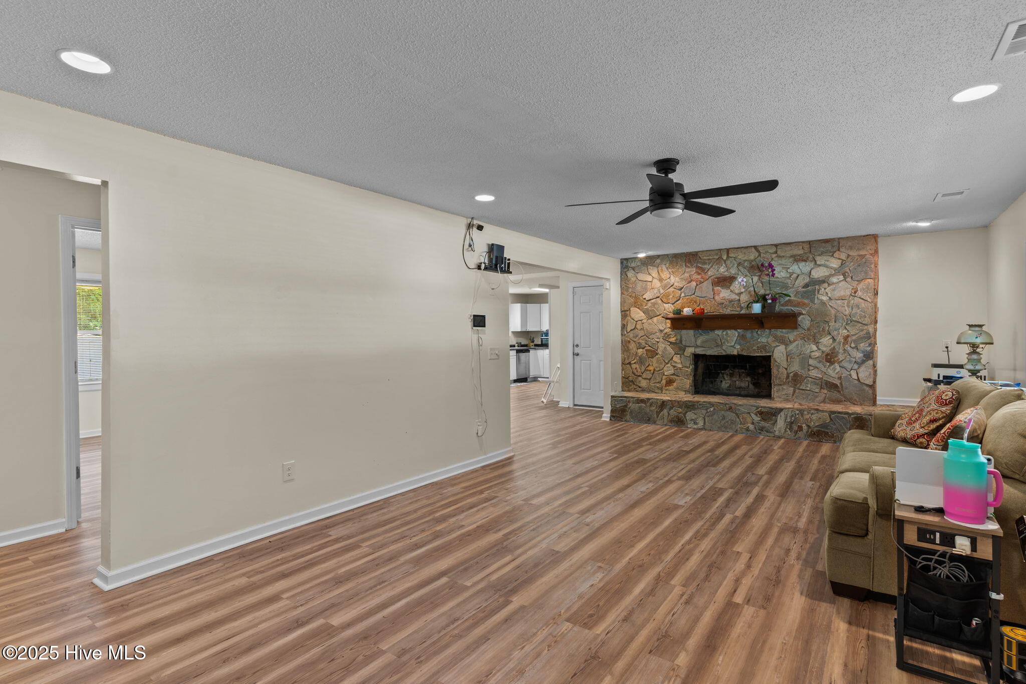 1601 Midway Road SE