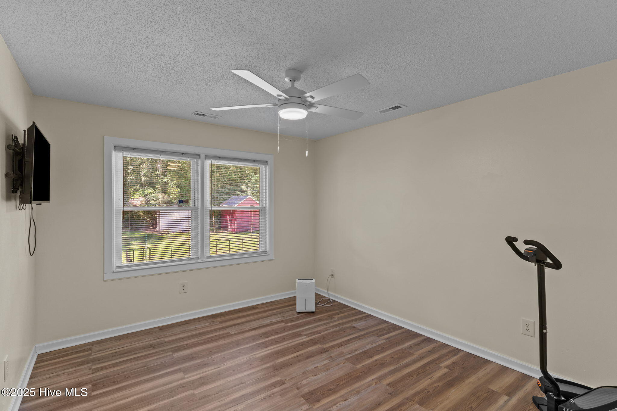 1601 Midway Road SE