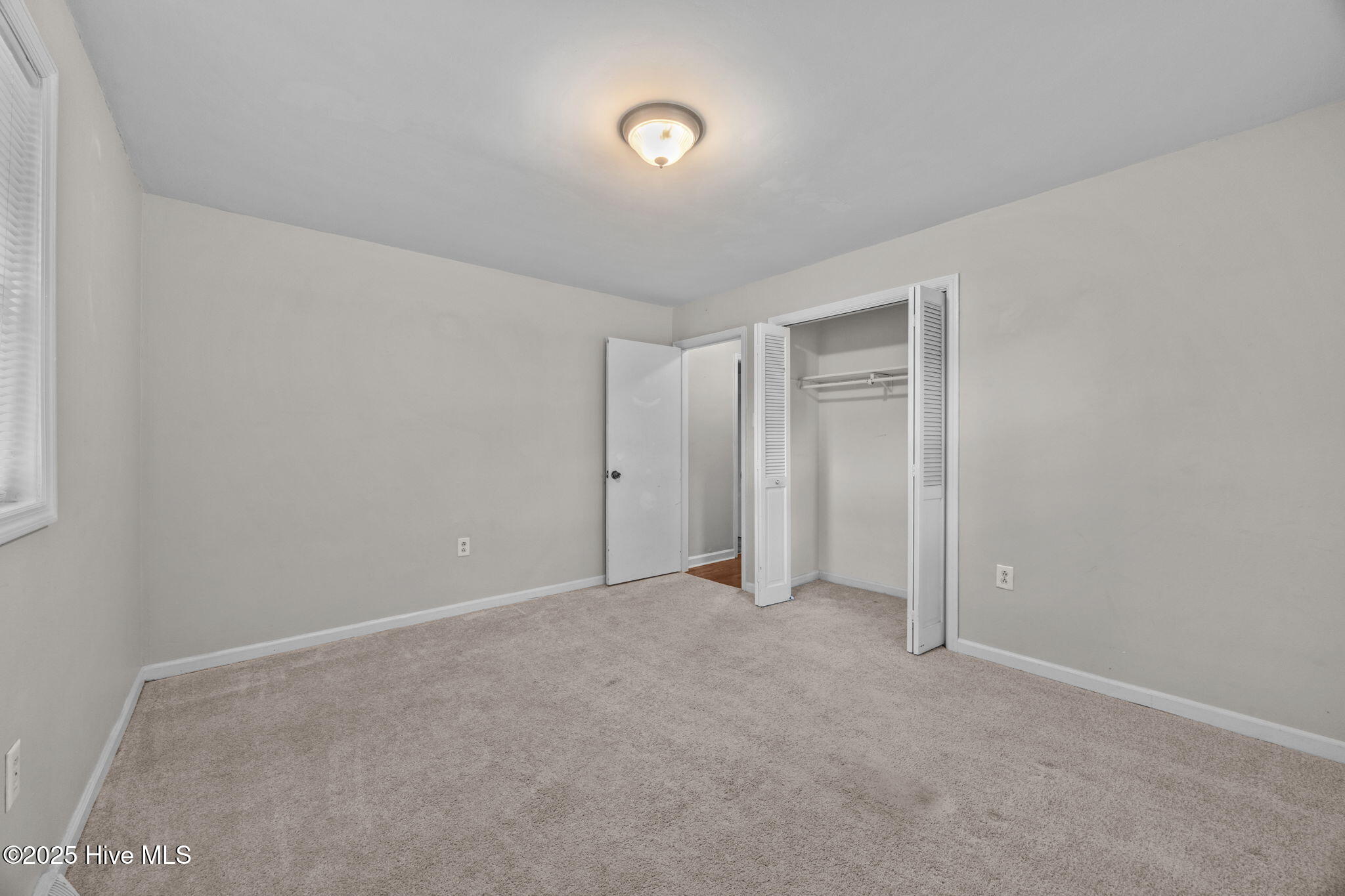106 Lindsey Drive
