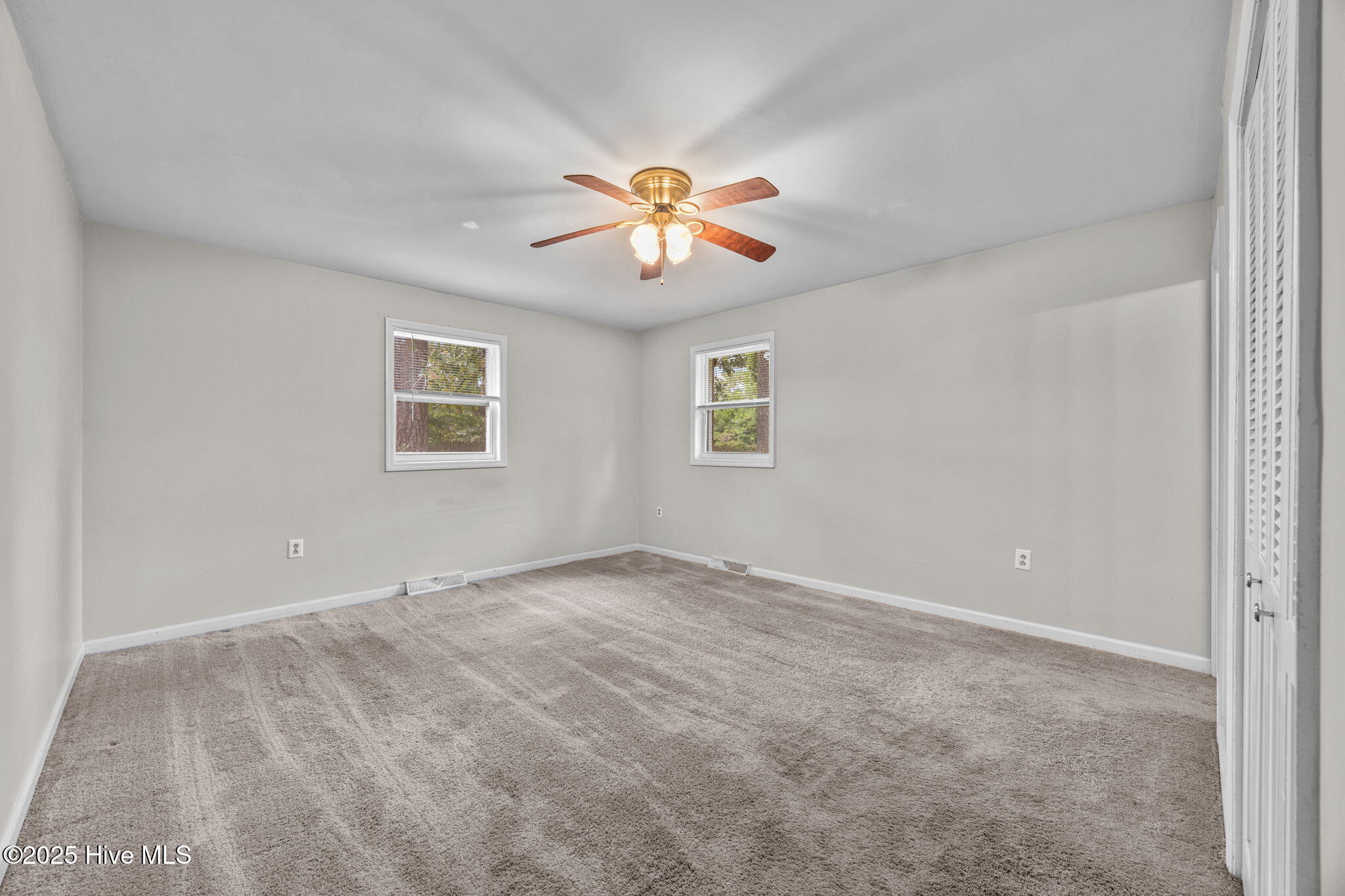 106 Lindsey Drive