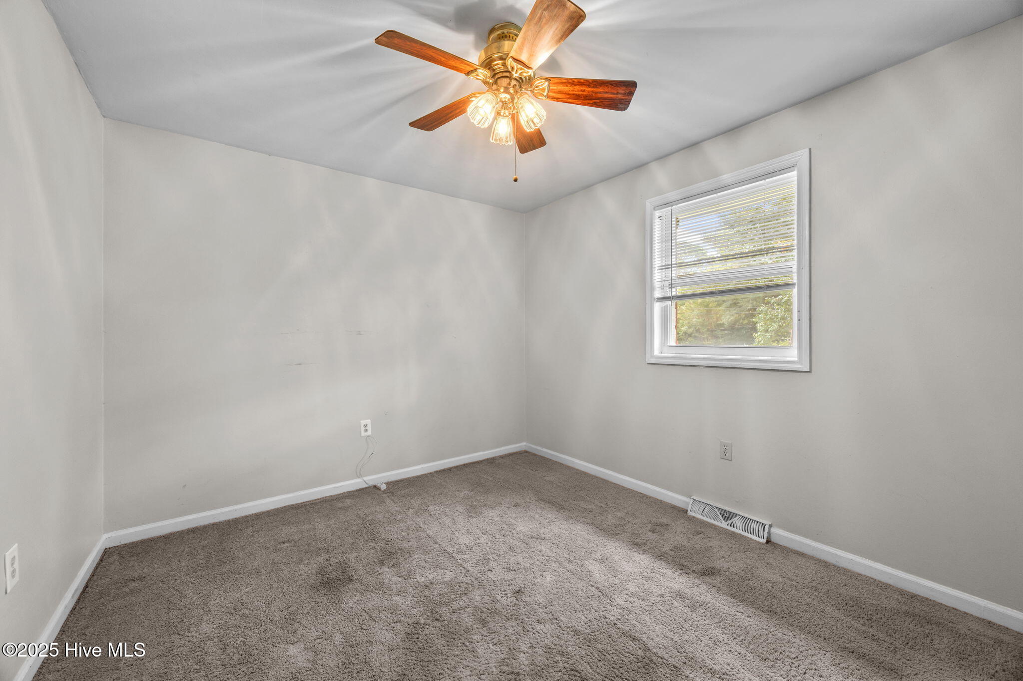 106 Lindsey Drive