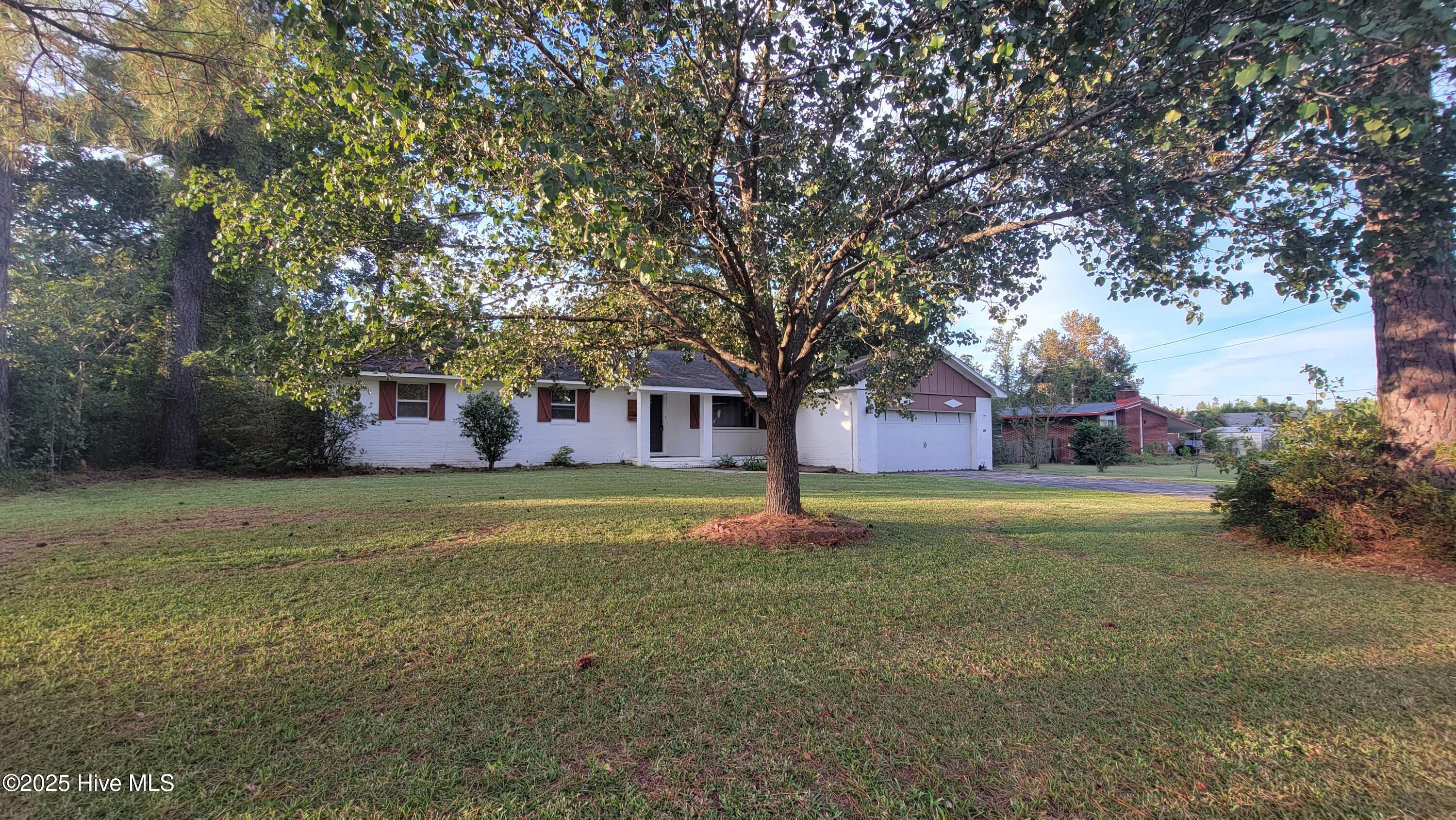 106 Lindsey Drive