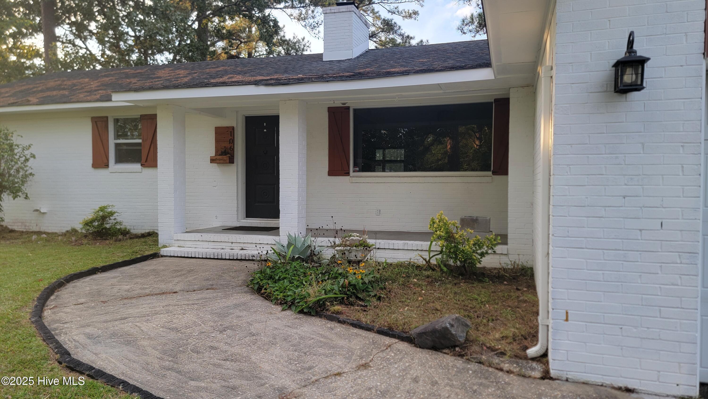 106 Lindsey Drive