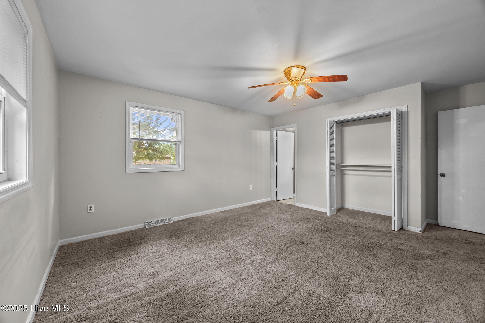 106 Lindsey Drive