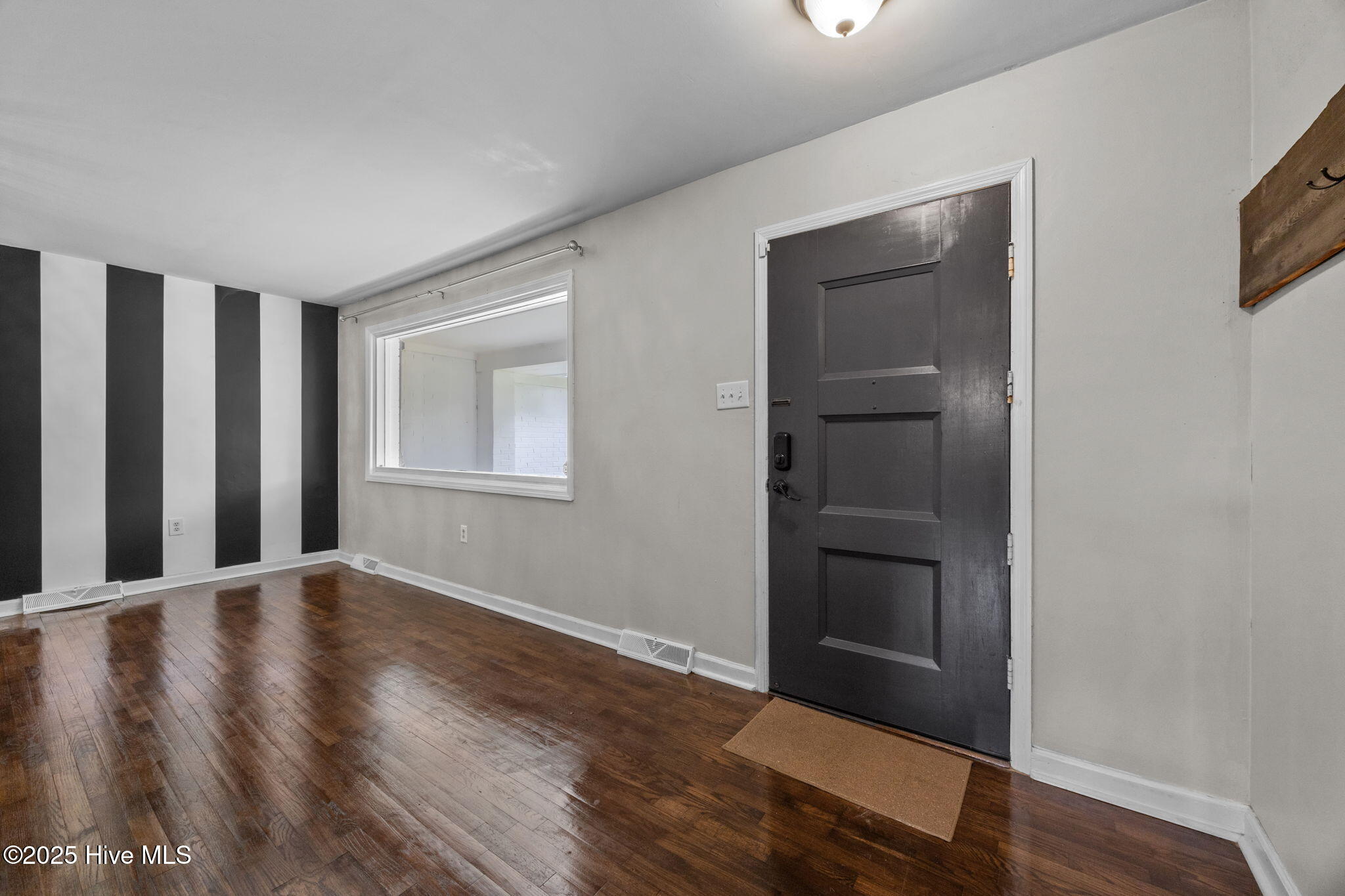 106 Lindsey Drive