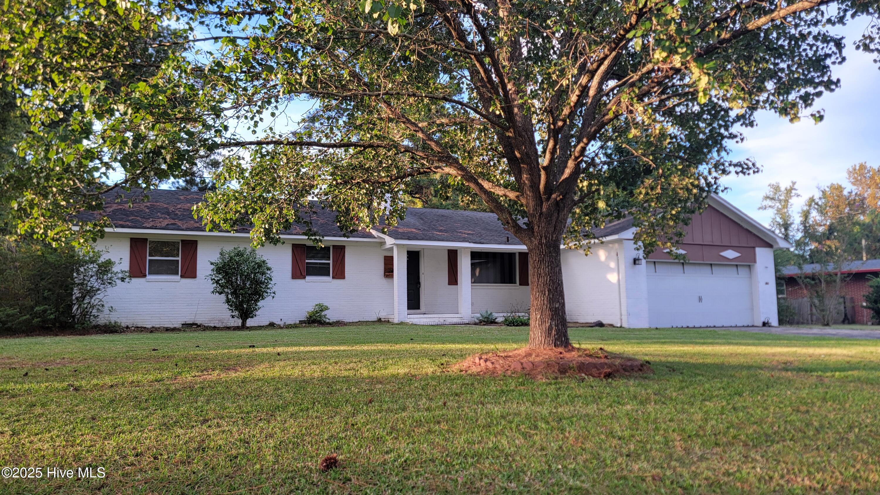 106 Lindsey Drive
