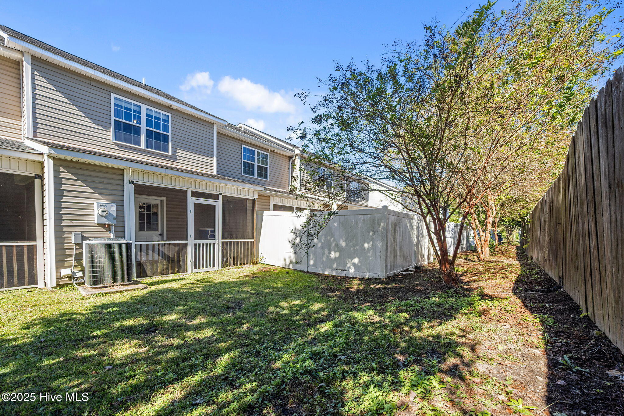 27 E Doris Avenue 207