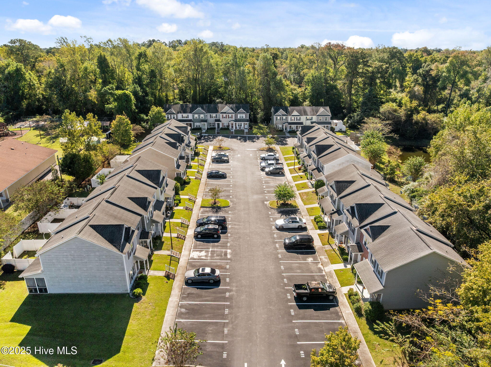 27 E Doris Avenue 207