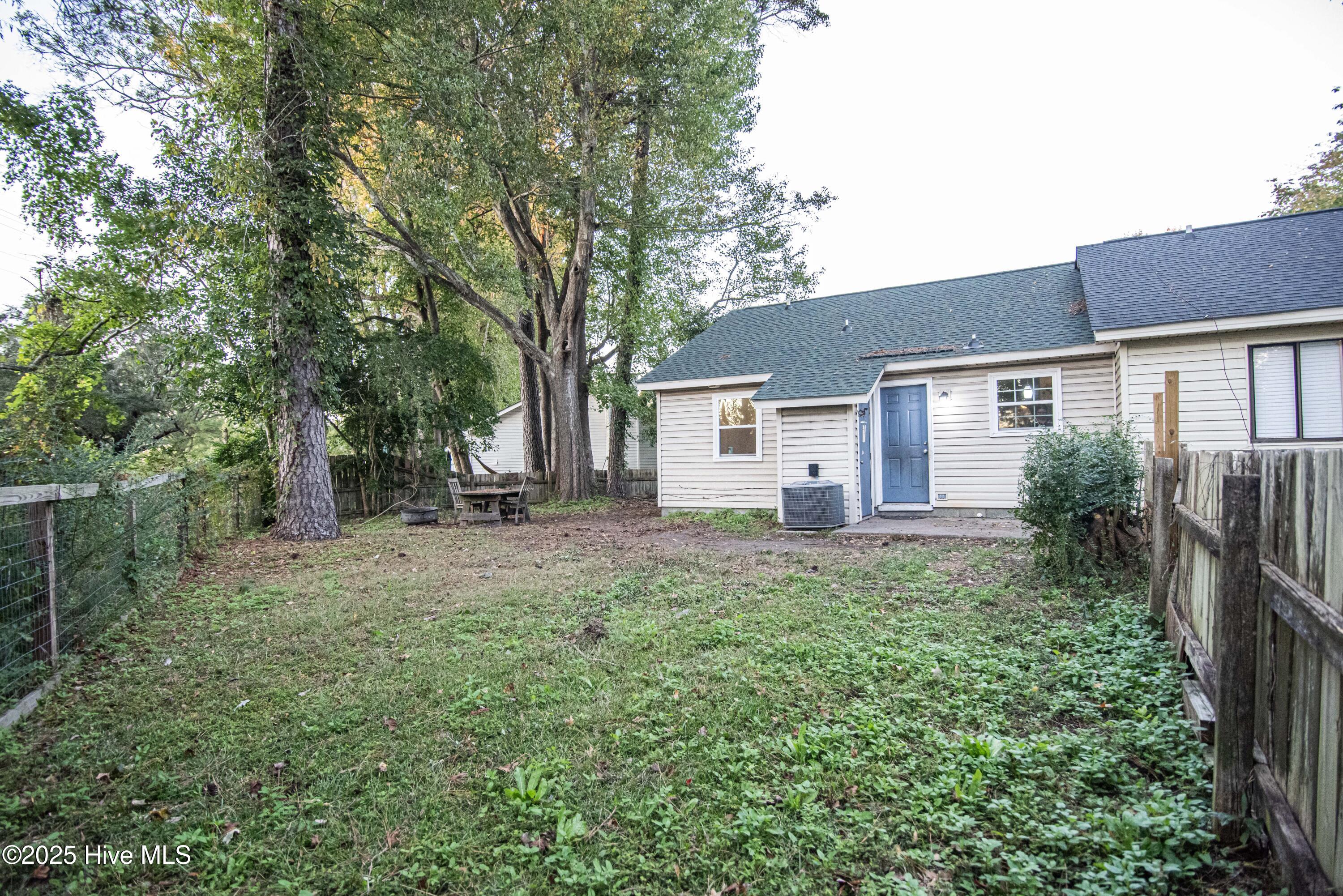233 Cedar Ridge Lane