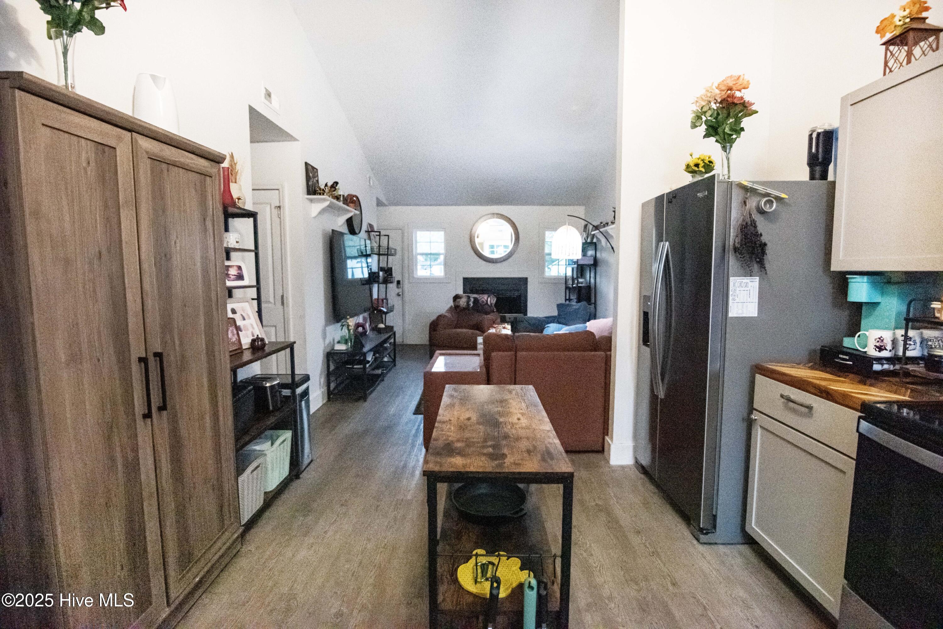 233 Cedar Ridge Lane