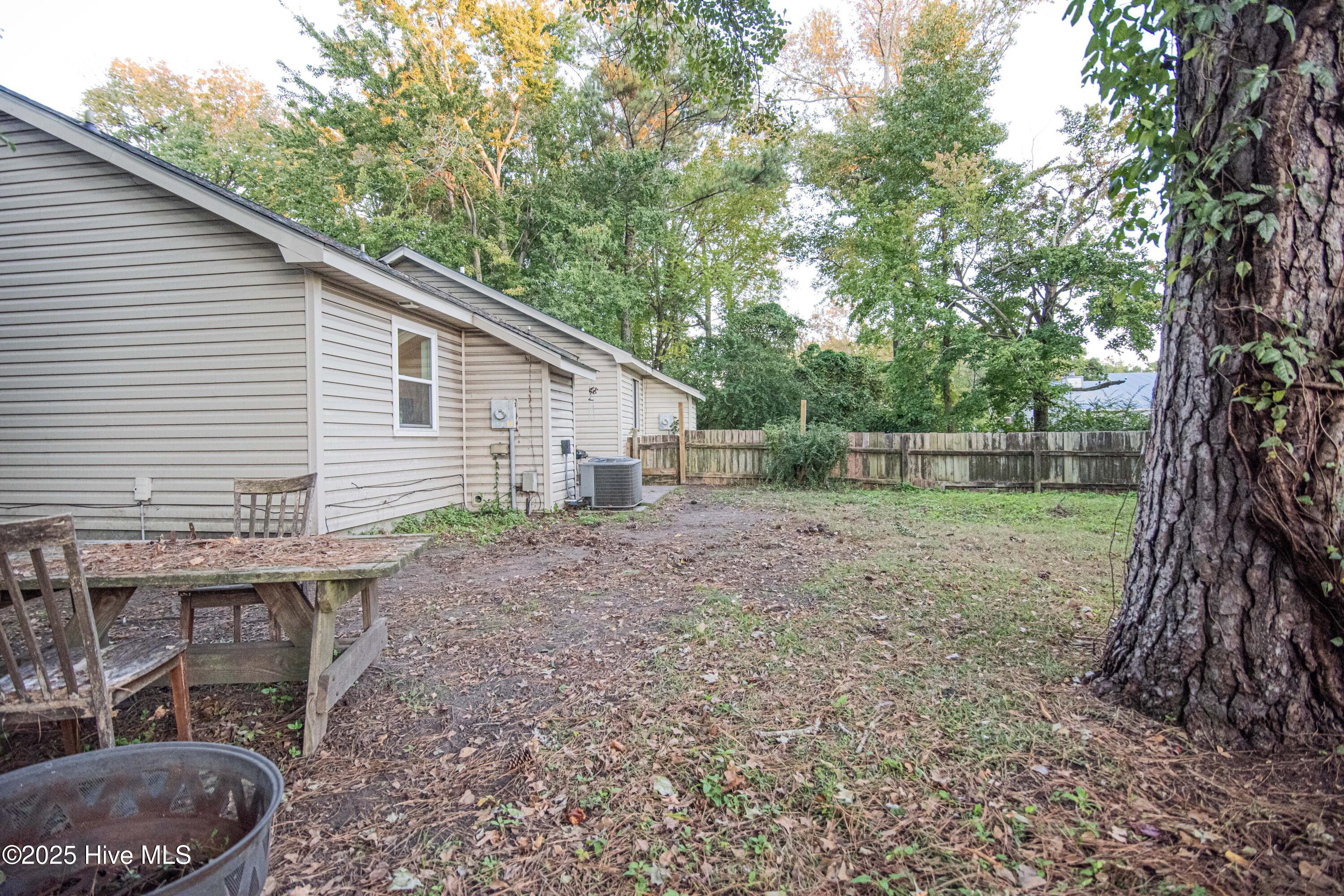 233 Cedar Ridge Lane