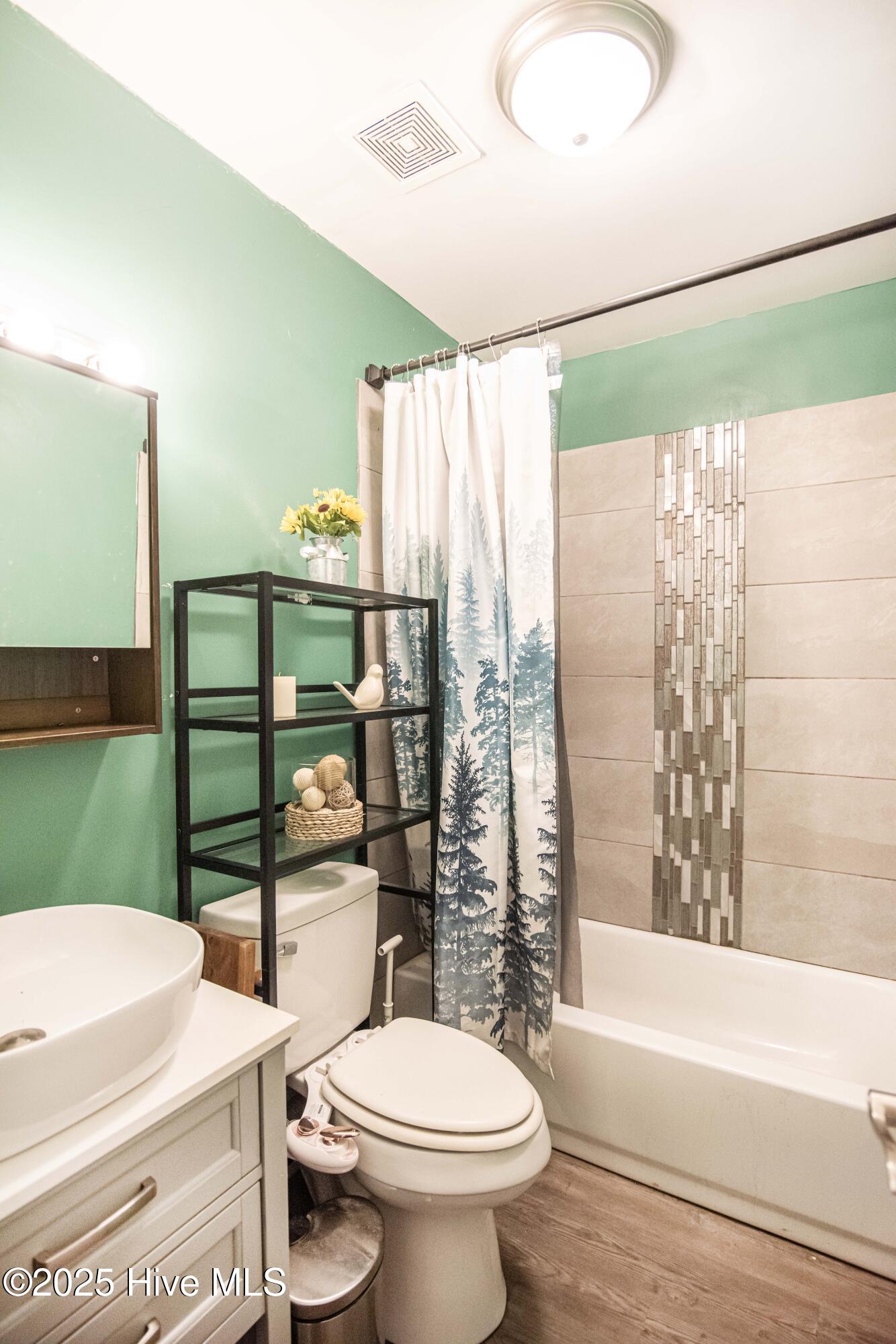 233 Cedar Ridge Lane