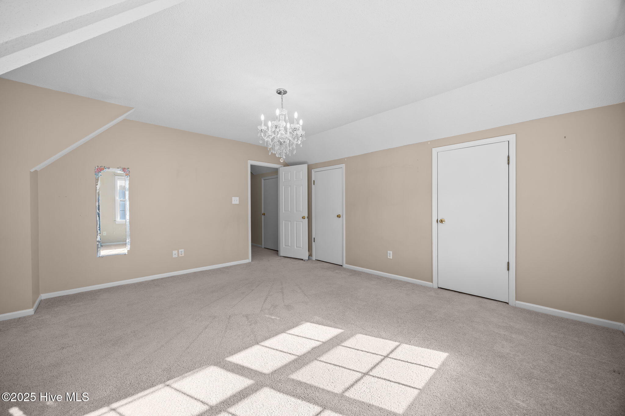 102 Trenton Place