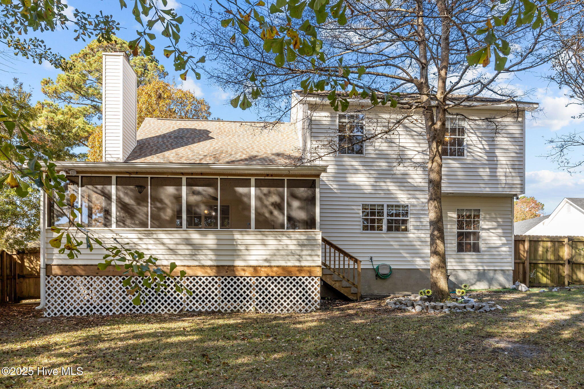 102 Trenton Place