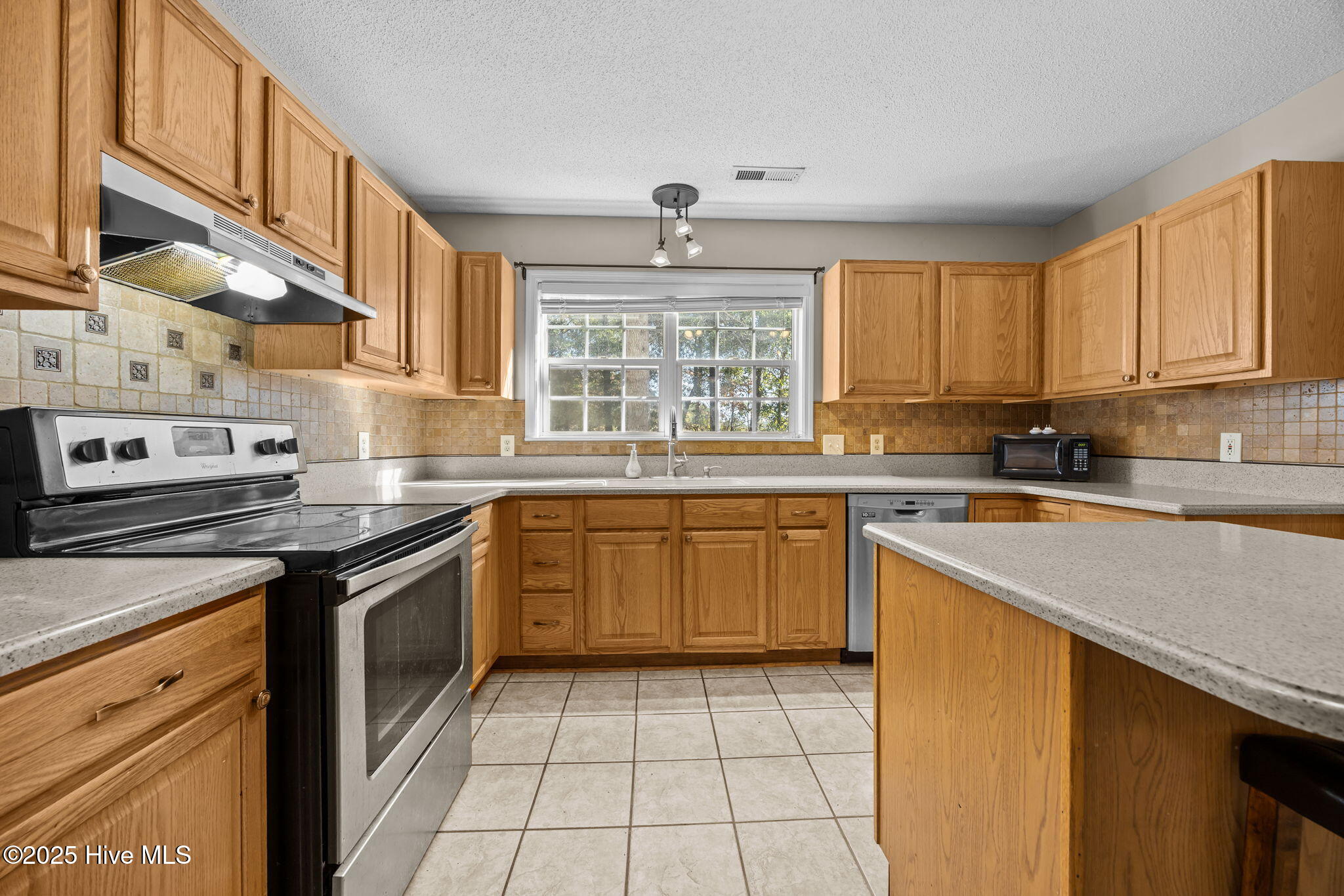 102 Trenton Place